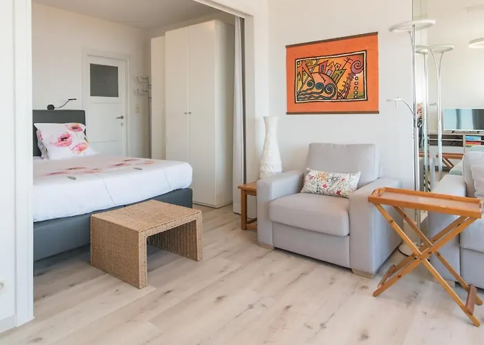 Lecomte - The Shoreline 95 *