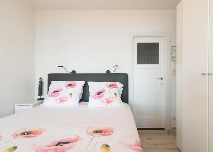 Lecomte - The Shoreline 95 * オステンド